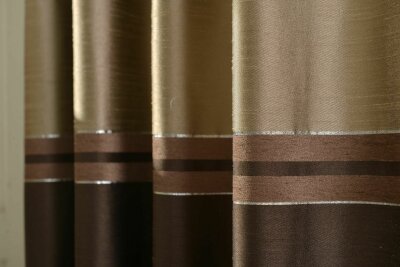 -20430-  Braun Kaffee-245x140 Vorhang Schal Chenille Effekt Streifen Schlaufenband