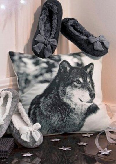 Kissenhülle, Farbe Grau Wolf Dreams, Größe ca. 40x40 cm -700395- mit Reisverschluß, Ohne Füllung.